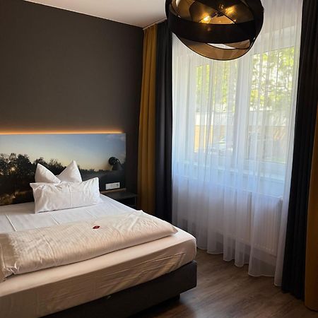 Hotel Kitz Ehemals Schlemmerhuette Langweid Εξωτερικό φωτογραφία